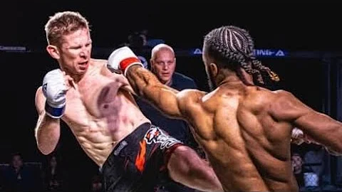 PF17 Leon MacCormack VS Josh Howell Gomez