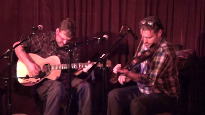 Travis and Trevor Stuart - Henry King's Reel