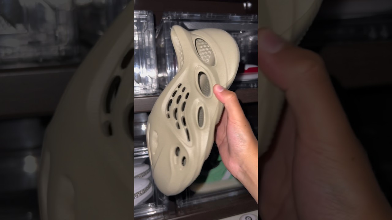 YEEZY Foam RNR Stone Salt