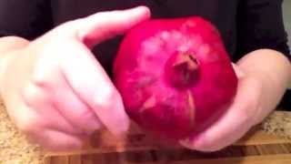 How to Pick a Ripe Pomegranate by The Greek Vegan 37,283 views 9 years ago 1 minute, 21 seconds
