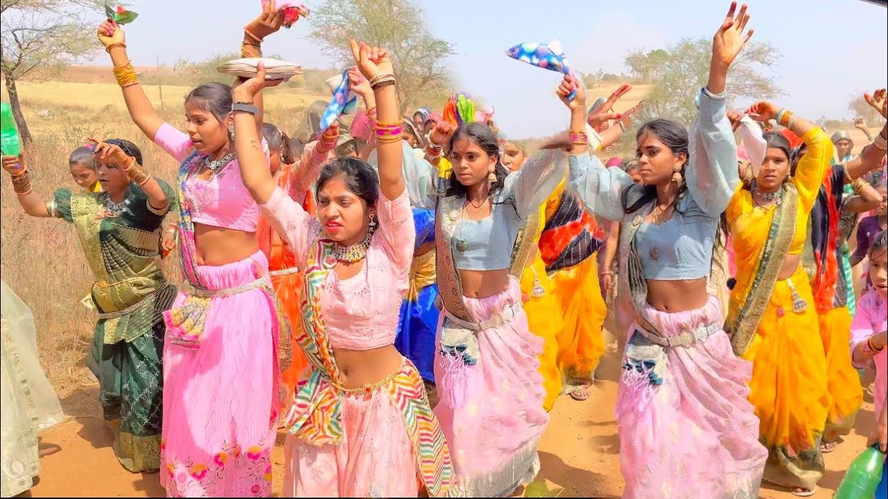 ધોળા_ 💫હુતડા_વાળો_રે_😍હા_હગા_કાઈનો_🔥તું || Adivasi Beautiful girl Timli ...