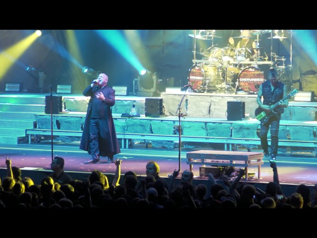 Disturbed - Remember (Live in Quebec City) class=