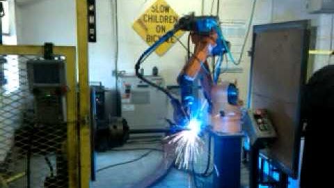 7 axis CNC robot welder (3)