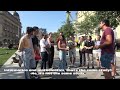 Dutchman surprises international students by speaking 10 languages