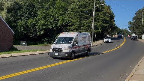 *Amazing Siren Usage* AMR 321 responding with Wail, Yelp, Priority, and heavy horn to a MVA