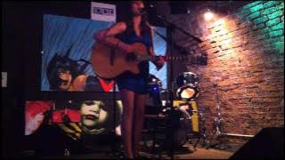 Ebony Day - Falling (Live At LOUDER London 07-14-2011)