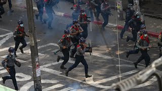 Birmanie : la police ouvre le feu sur des manifestants, faisant plusieurs morts