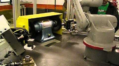 Robot Deburr Cell