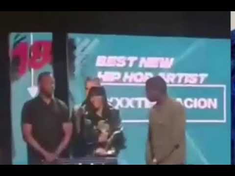 XXXTentacion Wins Best New Hip Hop Artist