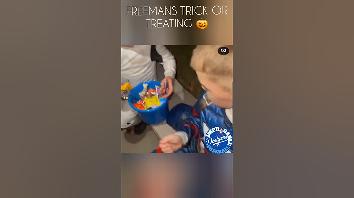 Freddie Freeman goes Trick-or-Treating with his family in Halloween costumes! 🎃  #Dodgers #MLB