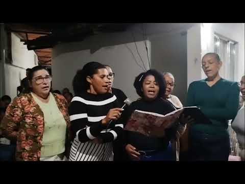 Louvor com o círculo de oração da AD Recanto Verde.