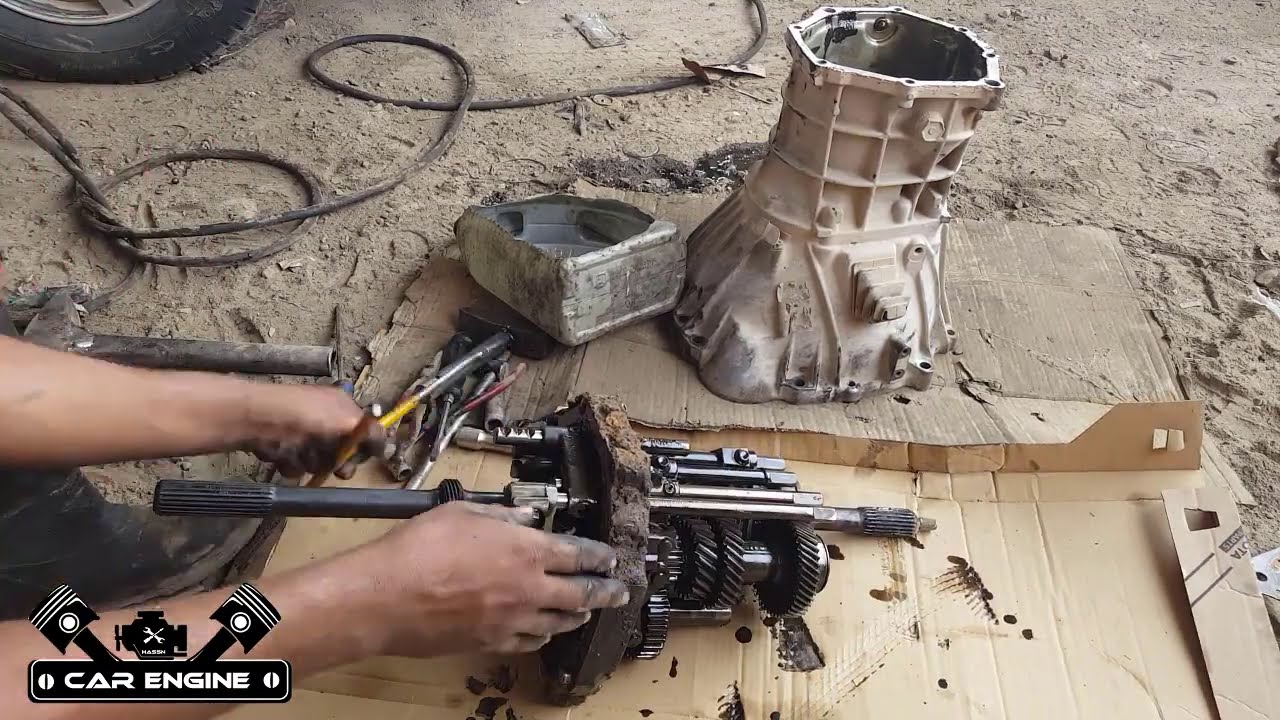 Toyota Hilux GearBox Restoration - YouTube