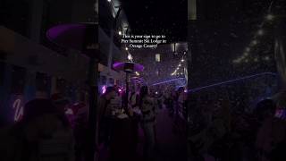 Things to do in Orange County! Check out Pier Summit Ski Lodge in Huntington Beach. ❄️