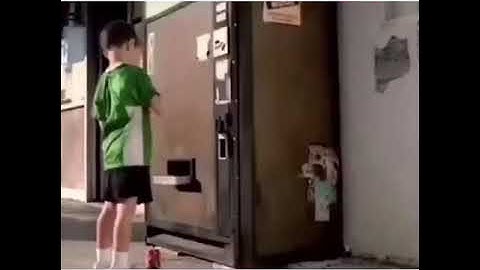 Cà khịa coca & pepsi