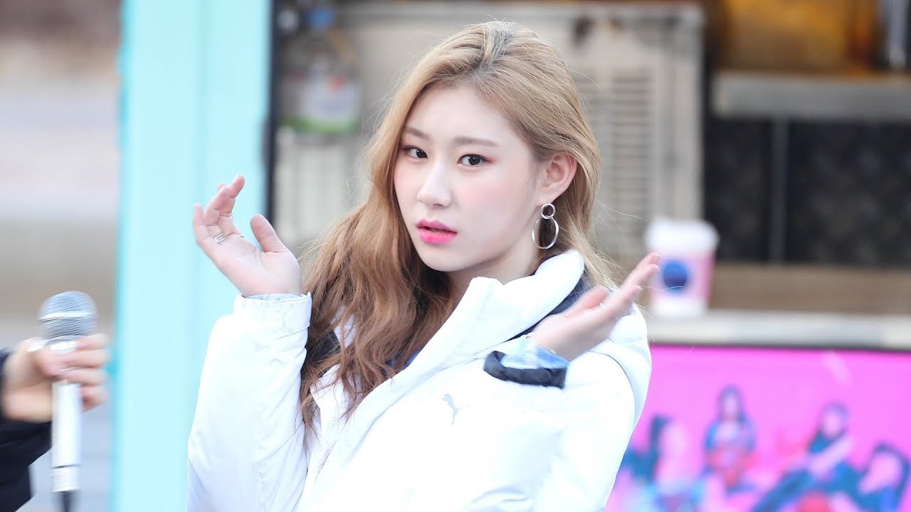 190309 ITZY (있지) 청순 섹시 채령 애교 3종 4K 직캠 @쇼! 음악중심 미니 팬미팅 4K Fancam by -wA-