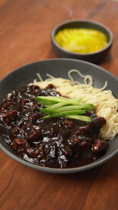 Jjajangmyeon #30minutemeals #shorts #jjajangmyeon #jajangmyeong #noodles