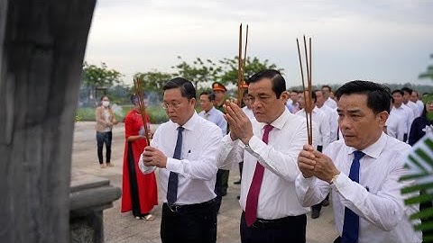 Lãnh đạo tỉnh dâng hương tưởng niệm các anh hùng liệt sĩ Bà mẹ Việt Nam anh hùng nhân dịp lễ 2/9