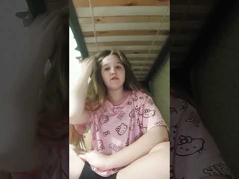 хто хоче щоб я сняла відео зі своім голосом пішіть у комінтарі всіх дуже кохаю 