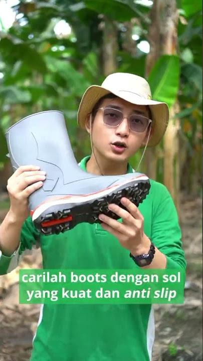 Juragan Pisang Kekinian Pilih Boots Kerja Kekinian Untuk Pekerjanya