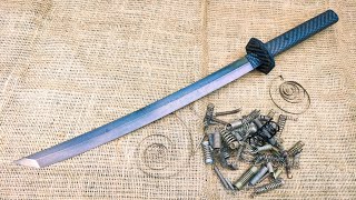 WOOTZ steel from rusty springsForging a WAKIZASHI sword