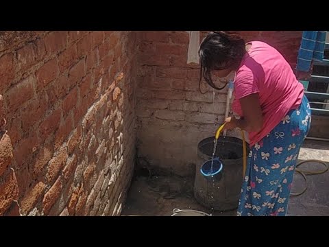 🔥 Village Life style 💁bathing outside India housewife 💥 vlog Bihar k 🥵garmi bhut ho gei 💦Pani
