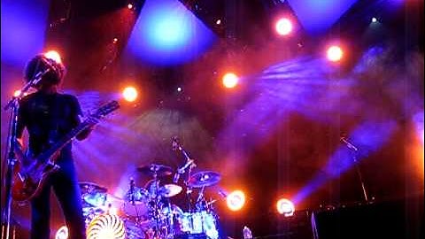 Alice in Chains - Lesson Learned - LIVE in Toronto September 18, 2010