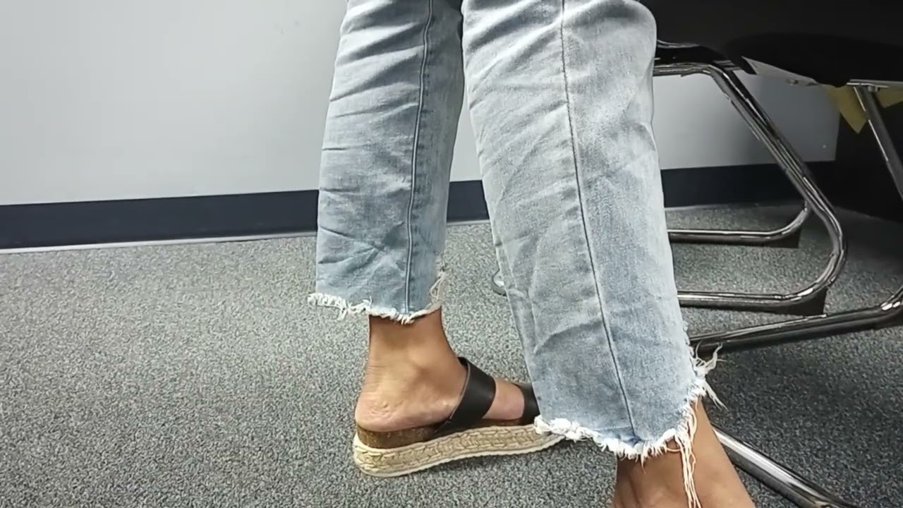 Coworker Platform Sandals 2