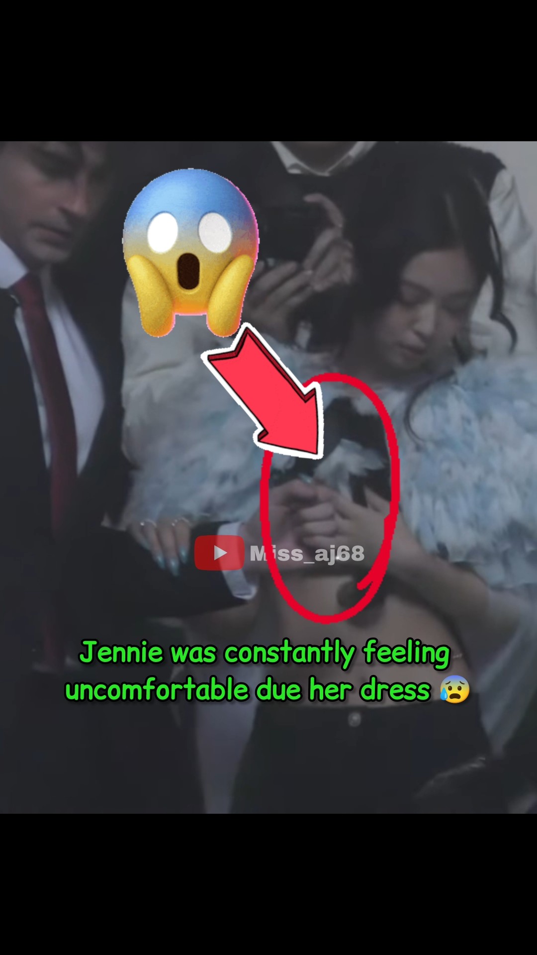 Jennie 's dress malfunction ?? #jennie #sad #fypviralシ #ytshorts #blink #nini @jennierubyjane