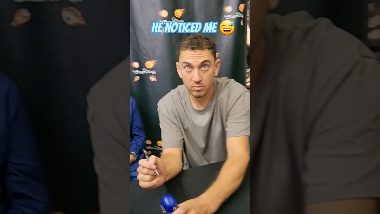 Austin Barnes noticed me! (for a split second 😅)