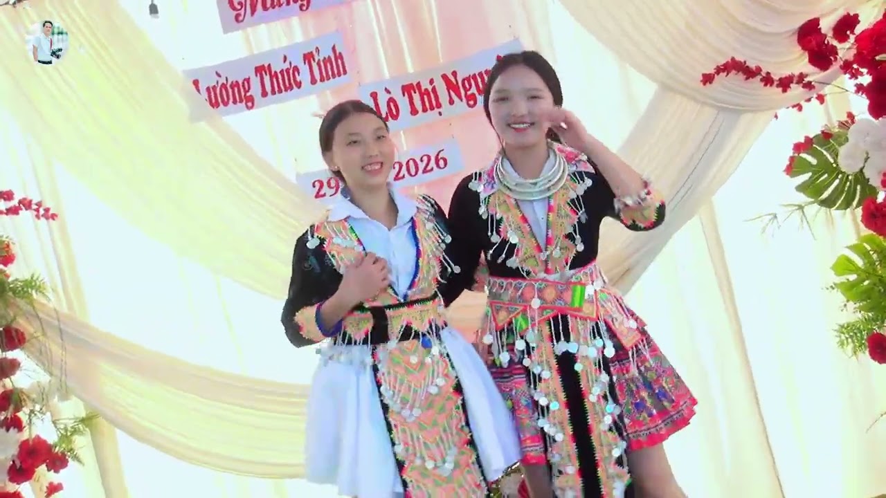 2 EM GÁI HMÔNG NHẢY CỰC CHÁY