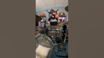 Thumbnail of Playing TOXICITY with ONE HAND.