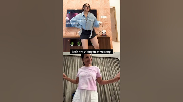 Both are vibing in same song 😅 #triggeredinsaan #dimplemalhan #shorts