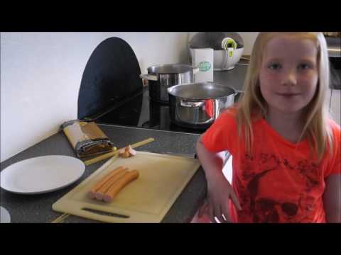 Video: Madlavning Pasta Med Krydrede Pølser