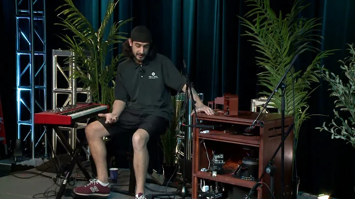 Dave Harris give an in-depth look at the Leslie Amp