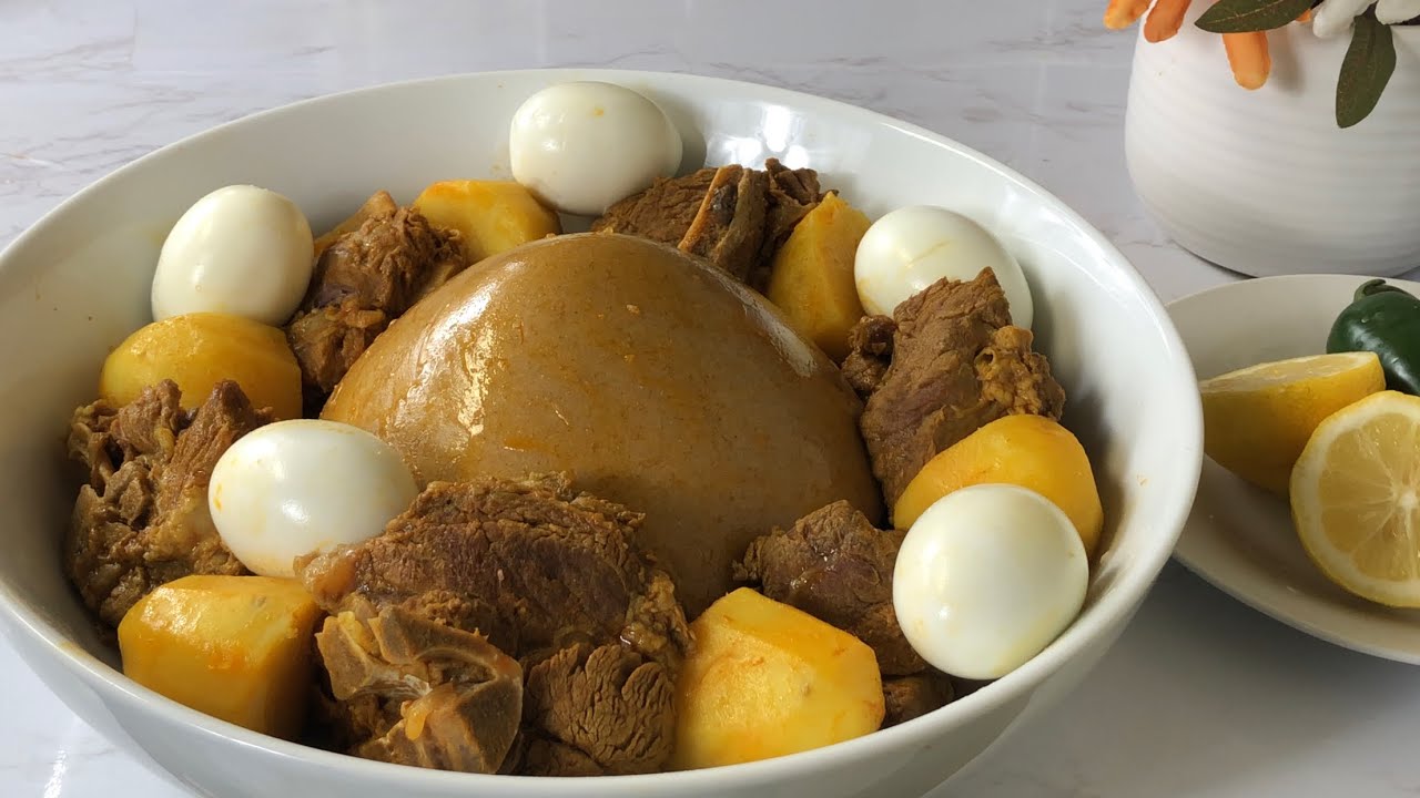 البازين الليبي على أصوله 😋بس بخطوات بسيطه 👌🏻وبدون تعقيد .