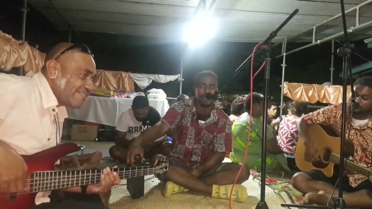 Au moce,Vodo ramulili,Sa vaka wale na tadra,Noqu ura buta Sigidrigi