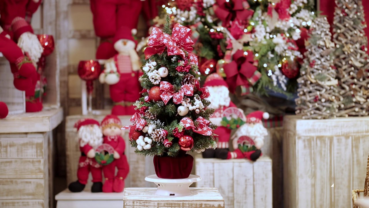 ÁRVORE DE NATAL COM LUZ E BASE GIRATORIA - Senhor Natal