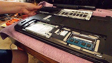 Location and Installation of RAM Memory on a Gateway NE56r35u laptop