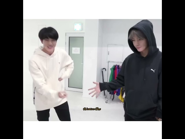 💜They're so cute and funny 🤣#funnyshorts #funnymoments #bts #shorts #v #kpop class=