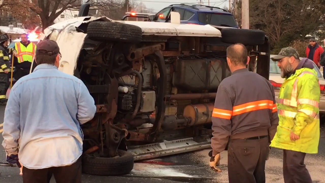 Palmer Township crash Jan. 11, 2018 YouTube