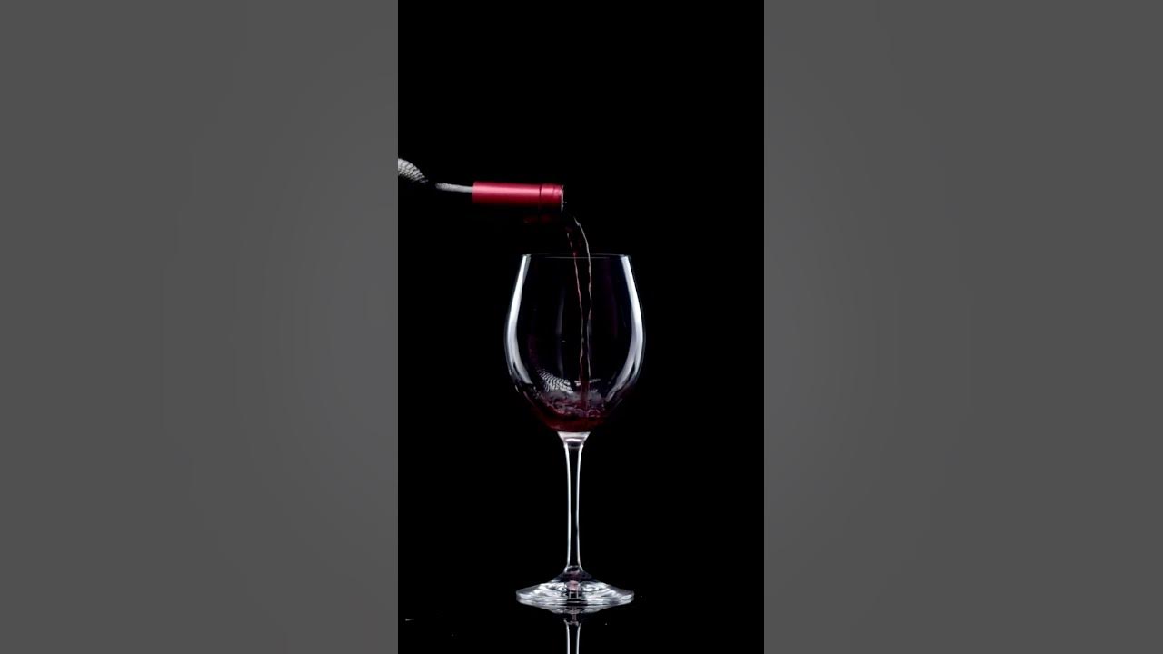 WINE POURING IN GLASS 🍷. SATISFYING SOUND