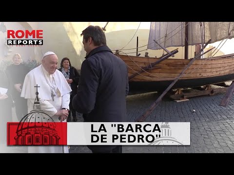 Donan una réplica exacta de una antigua barca de Tierra Santa al Vaticano