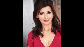 Famous Chat Box with Sam with guest  💫 Francesca DeLuca  ~ Actress 🎞️ S2 E3 🎙️🖤🎙️ Profile