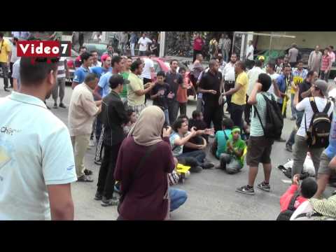 بالفيديو الإخوان يقطعون الطريق بشارع عباس العقاد فى مدينة نصر