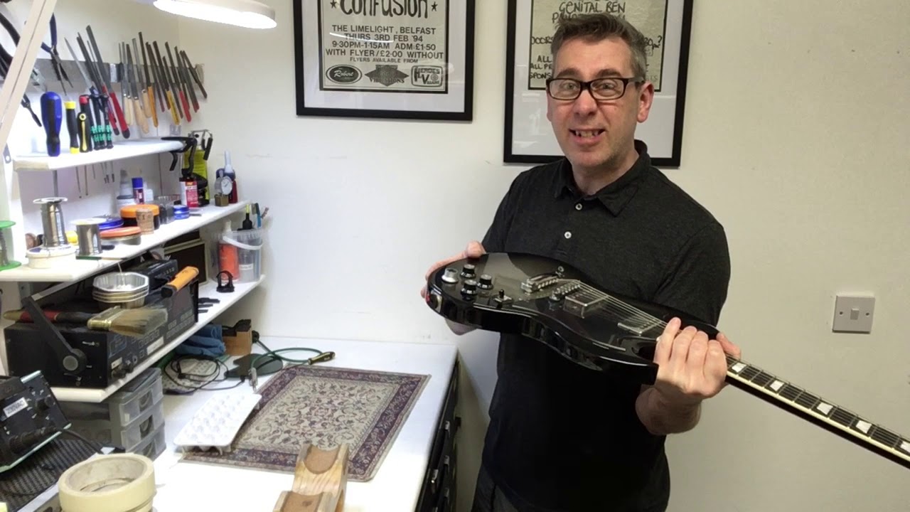 Gibson Robo SG - YouTube