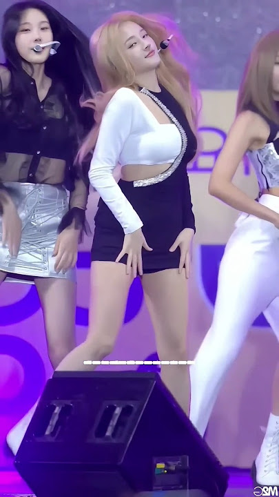 South Korean 🥰😘 momoleand | Nancy x bts v | #nancy #kpopv #vairalshort #yt #newshorts
