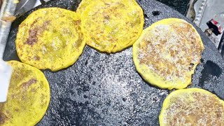 Best Poli In T Nagar |Chennai Street Food Tamilnadu |Parupu Coconut Poli Making |Madras Foodie| Soru screenshot 2