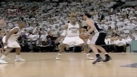 Manu Ginobili Exposes Chris Paul