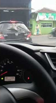 Story w.a nyetir brio Matic sore hari