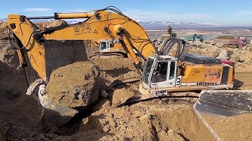 Excavators, Wheel Loaders, Bulldozers, Heavy Hauls, On Mines & Quarries - Mega Machines Movie - 4K
